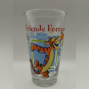 VINTAGE DISNEY TIGGER "FRIENDS FOREVER" GLASS TUMBLER PIGLET EEYORE POOH FLOWERS